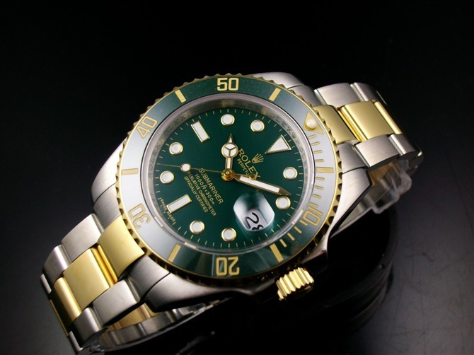 submariner gold green dial