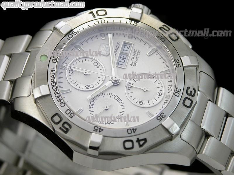 Tag Heuer Aquaracer 300M Day Date Chronograph - White Dial