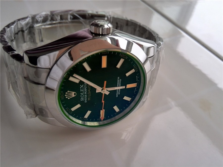Rolex Milgauss Automatic Watch 116400GV-1 Green Dial