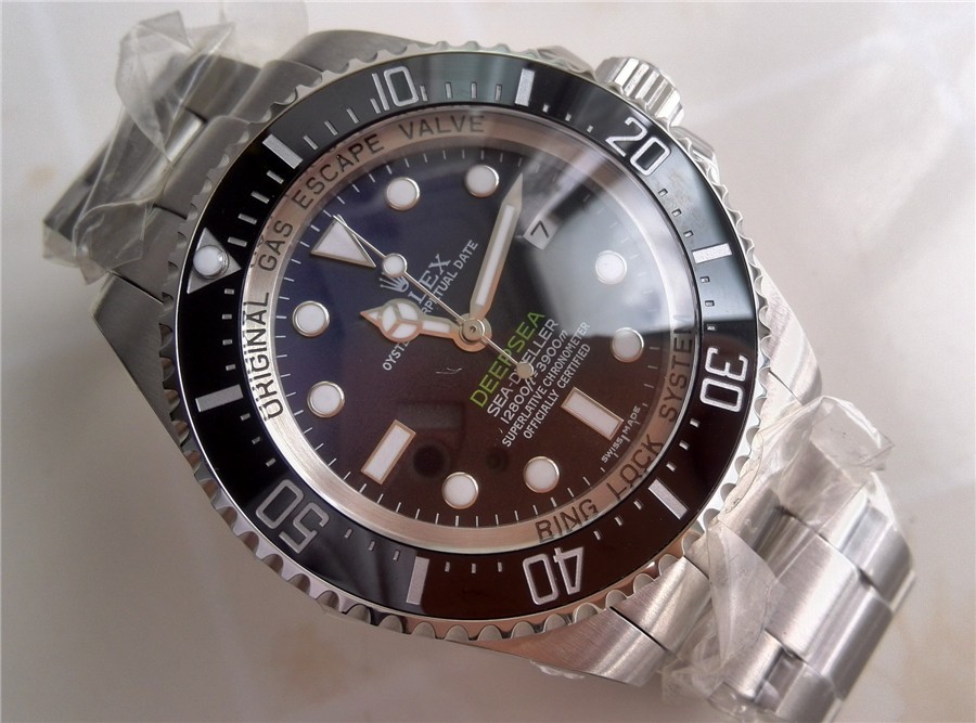 rolex sea dweller white face