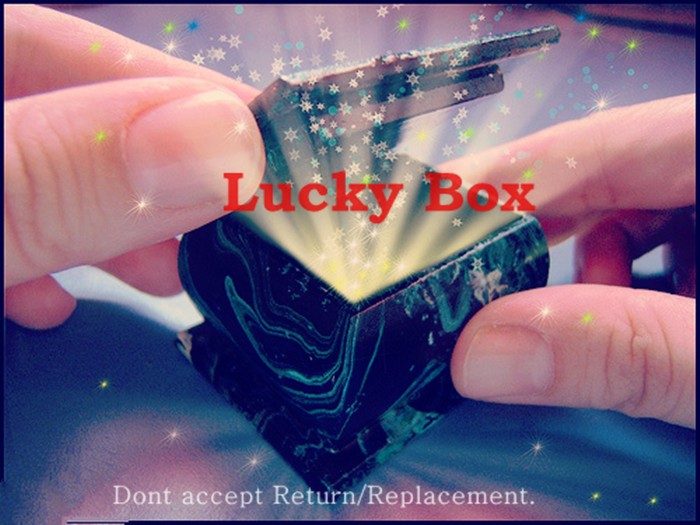 Lucky Box (Surprised gift ~ Quantity limited ~ )