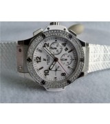 Hublot Big Bang Aspen Chronograph-White Dial White Subdials-Diamonds Bezel-White Rubber Strap