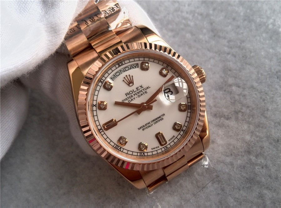 Rolex Day-Date Swiss Automatic Everose Gold Diamonds Markers